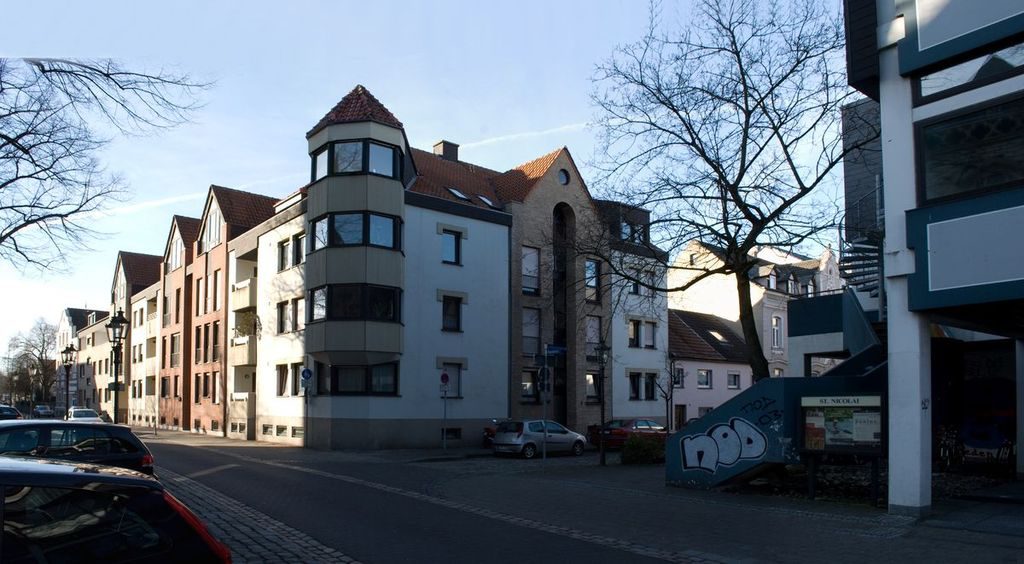 Die neuen Gebäude entlang der Klosterstraße nach dem Abriss des Kolpingsaales.