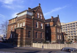 Das ehemalige Waisenhaus wurde Anfang der 80er Jahre abgerissen.