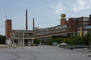 Hella, Ansicht von der Rixbecker Straße Richtung Norden nach Abriss